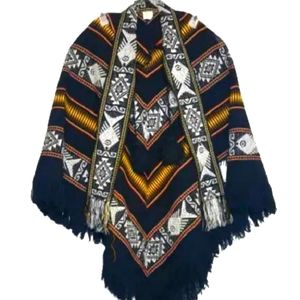Artesanias Inca Poncho Pullover With Scarf